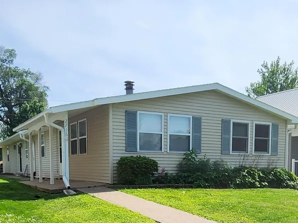 2716 College Ave, Quincy, IL 62301