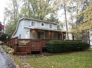1450 1st Ave, Howell, MI 48843