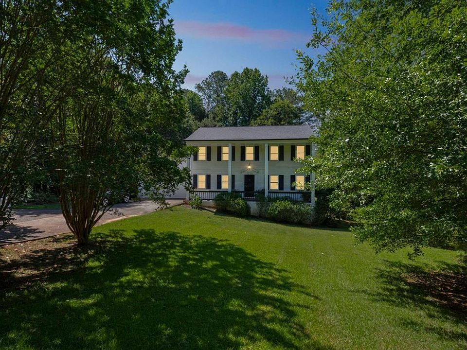 1st image of 3020 Canton Hills Dr