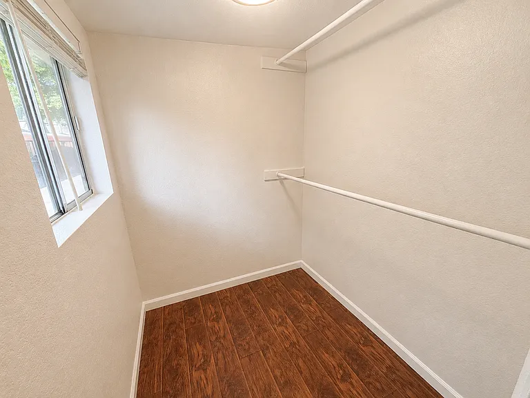Country Lane - A Must See Community! — Photo 35