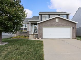 10906 Potter St, Omaha, NE 68142