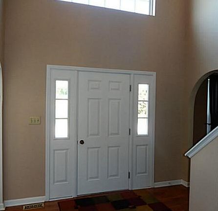 2nd image of 412 Lexington Dr