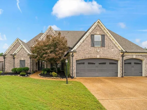 325 Misty Fields Cv, Oakland, TN 38060