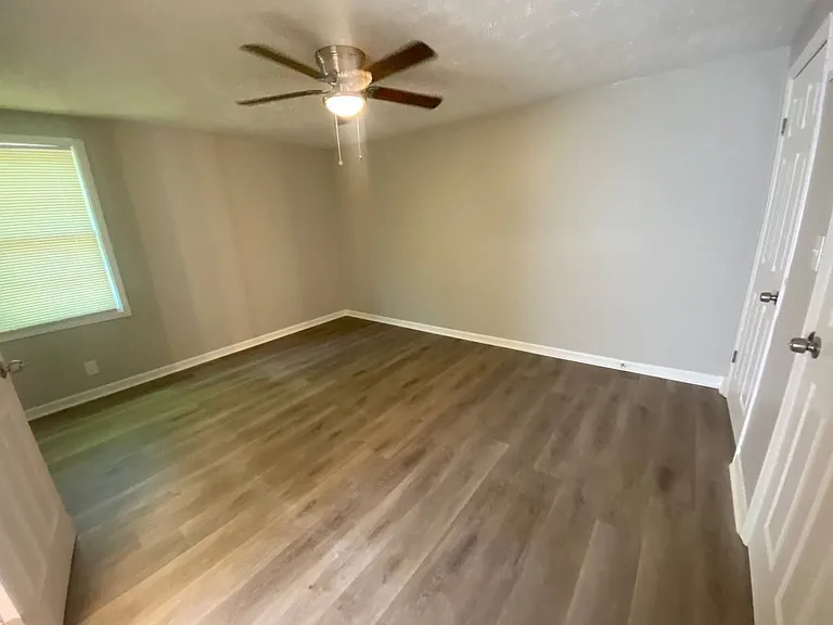 124 Lee Road 296 #124B — Photo 9