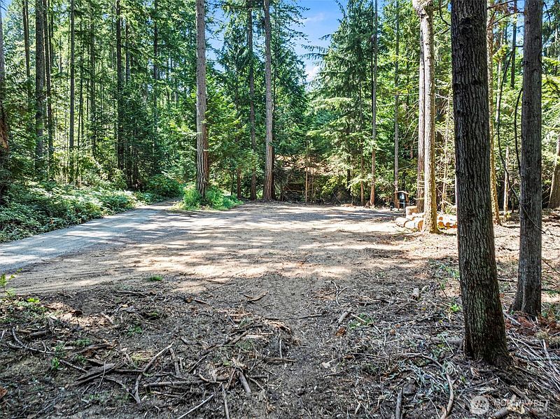 3rd image of 14925 Olympic View Loop Road NW