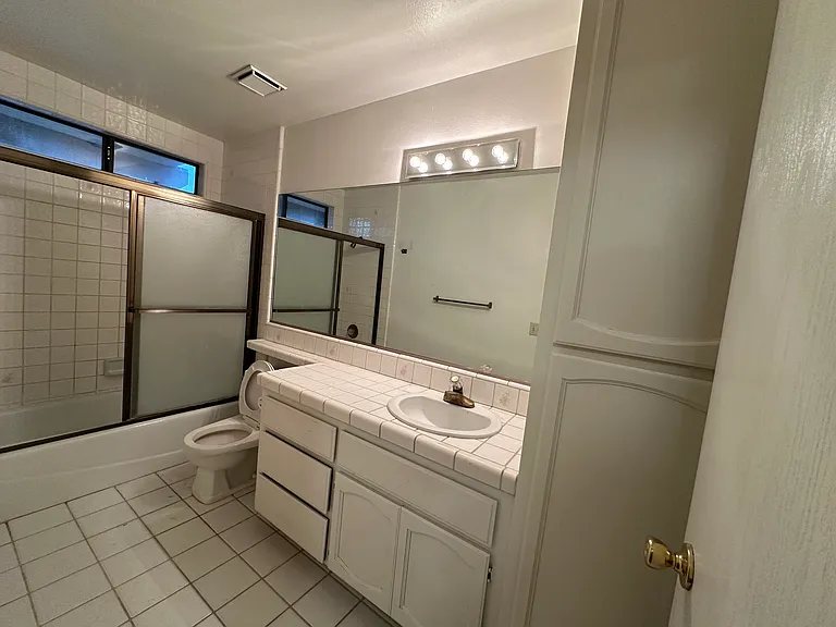 19609 Seneca Rd — Photo 16