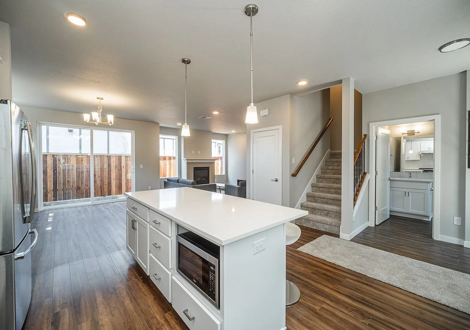 Rare Find! Spacious 5-Bedroom Home In Woodstock Waitlisting! — Photo 2