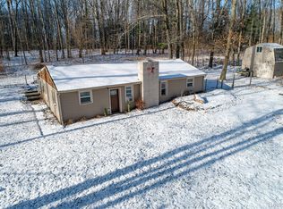 4139 Flint River Rd, Columbiaville, MI 48421