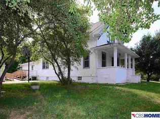 403 Augusta Ave, Bellevue, NE 68005