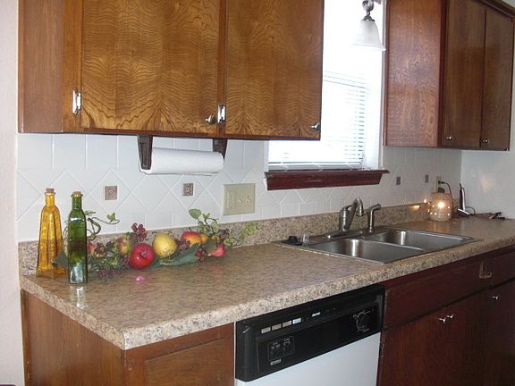 5th image of 510 NE 27th St