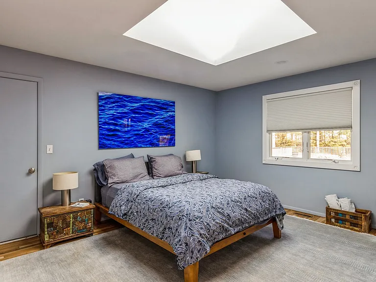 10 Oakwood Ct — Photo 8