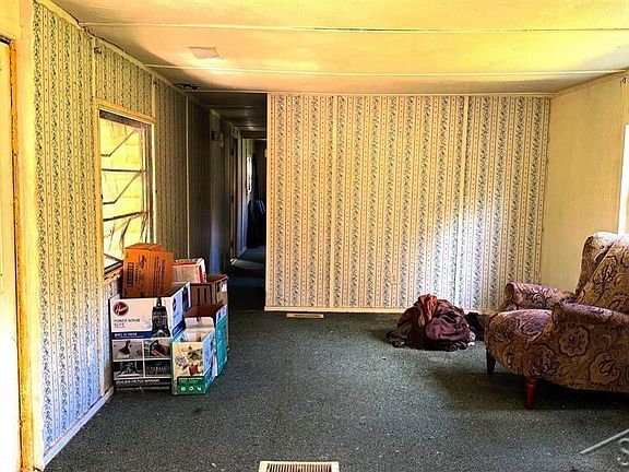 3rd image of 1456 W Wackerly Rd
