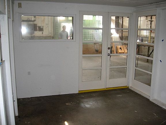 3rd image of 301 13th St