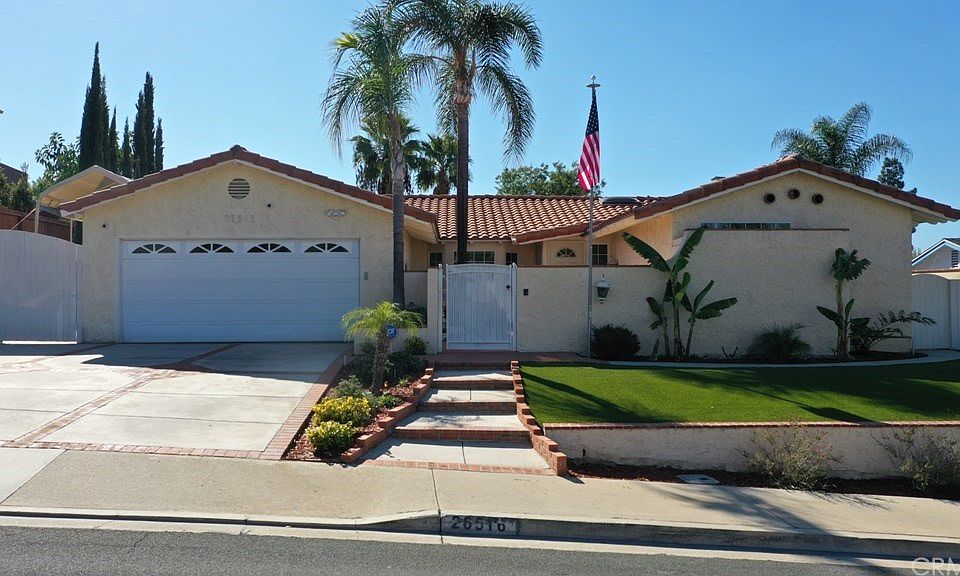 2nd image of 26516 Salamanca Dr