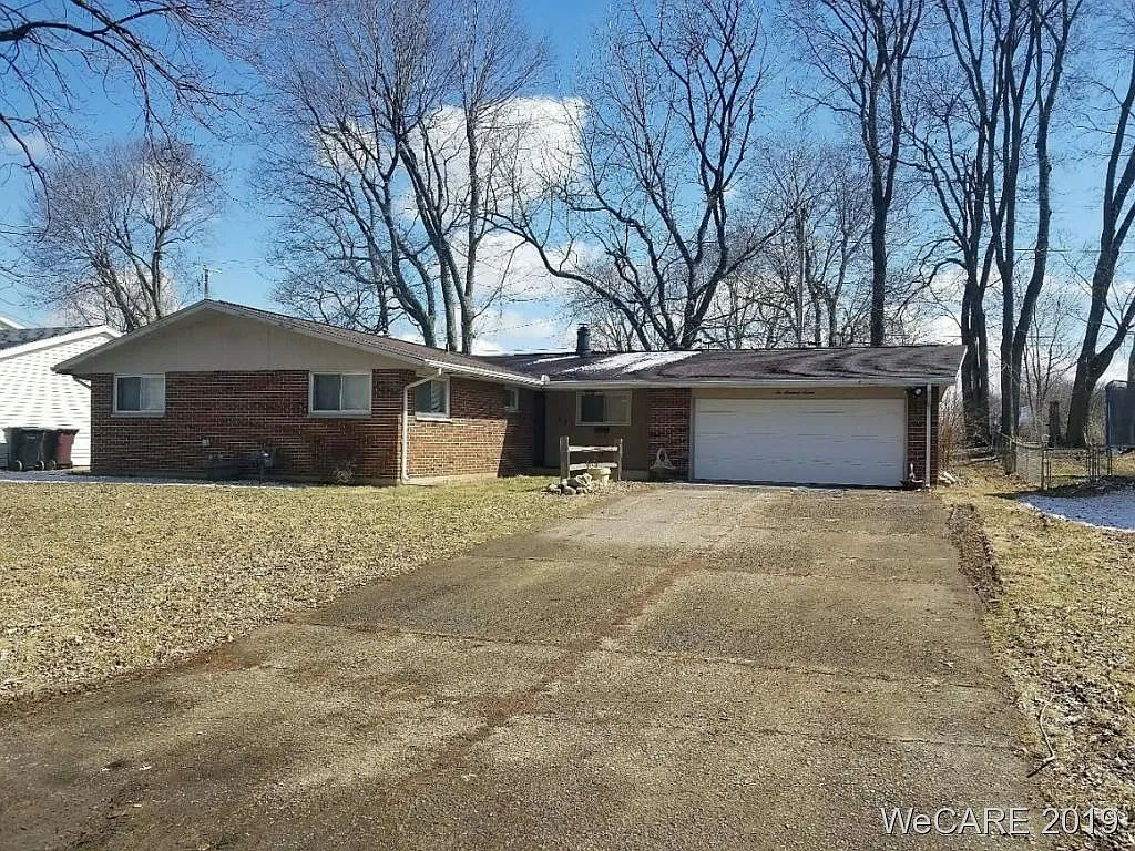 607 Willard Ave photo 1