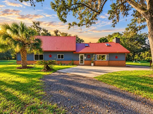 2290 MUD LAKE ROAD, DE LEON SPRINGS, FL 32130