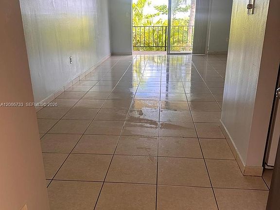 5th image of 9103 SW 137th Ter #27-4
