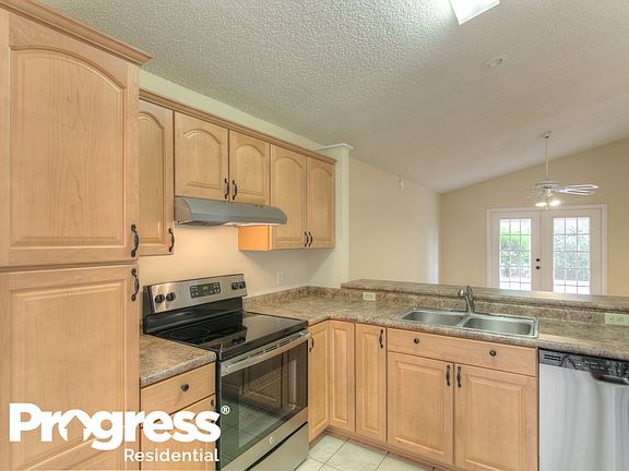 4th image of 1330 Carpenter Branch Ct