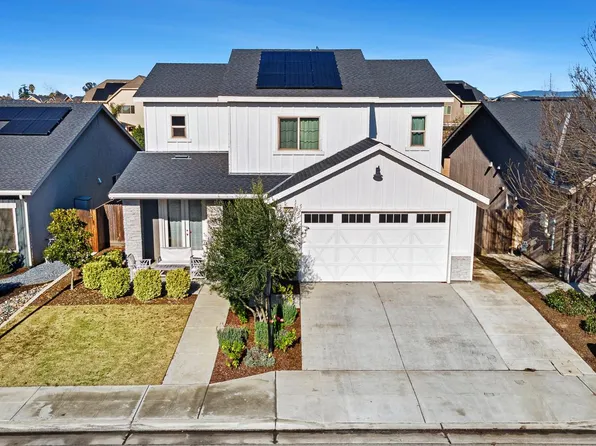 4085 Alamos Ave, Clovis, CA 93619