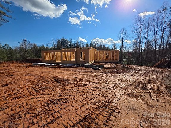 3rd image of 2069 Shannon Dr #77