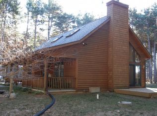 N3729 S Fox Den Ct, Hancock, WI 54943