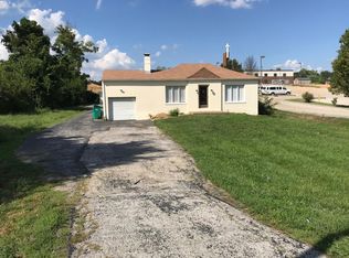 2111 Chambers Rd, Saint Louis, MO
