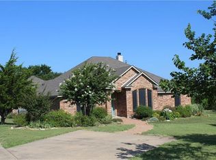 171 Tranquil Pl, Waxahachie, TX 75167
