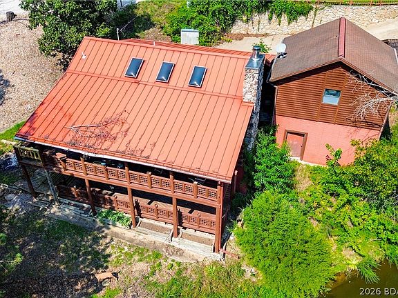 4th image of 8297 Clover Rd