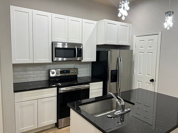 3rd image of 319 W Page Ave