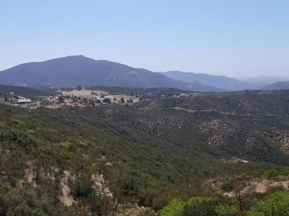 Montiel Truck Trl, Jamul, CA 91935