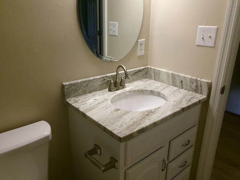 4346 Oak St #A — Photo 11