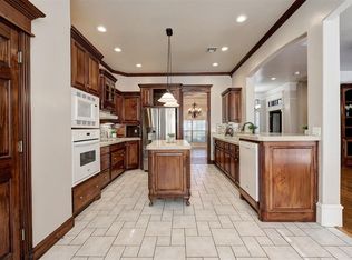 11316 Gateshead Dr, Oklahoma City, OK 73170