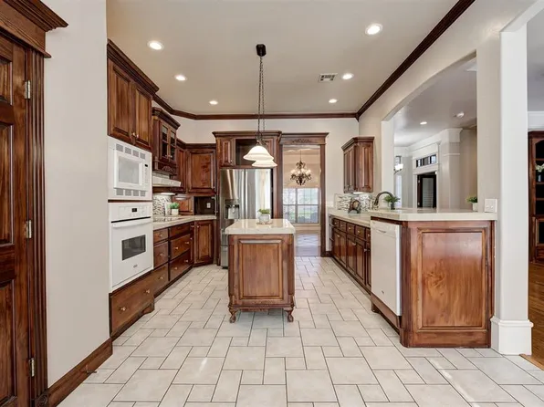 11316 Gateshead Dr, Oklahoma City, OK 73170