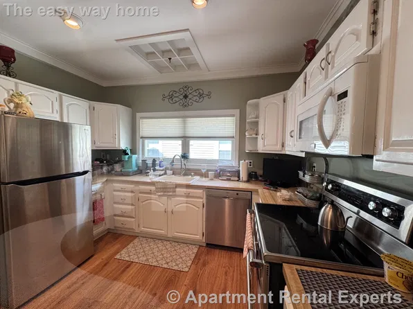 24 Stoughton St #A, Medford, MA 02155