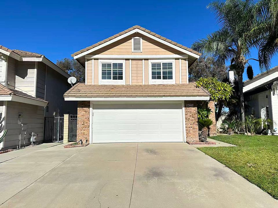 1st image of 15442 Ficus St