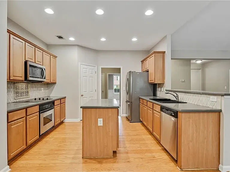 3416 Owens Landing Dr NW — Photo 10