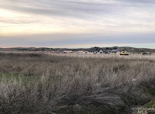 N Linder Rd, Eagle, ID 83616