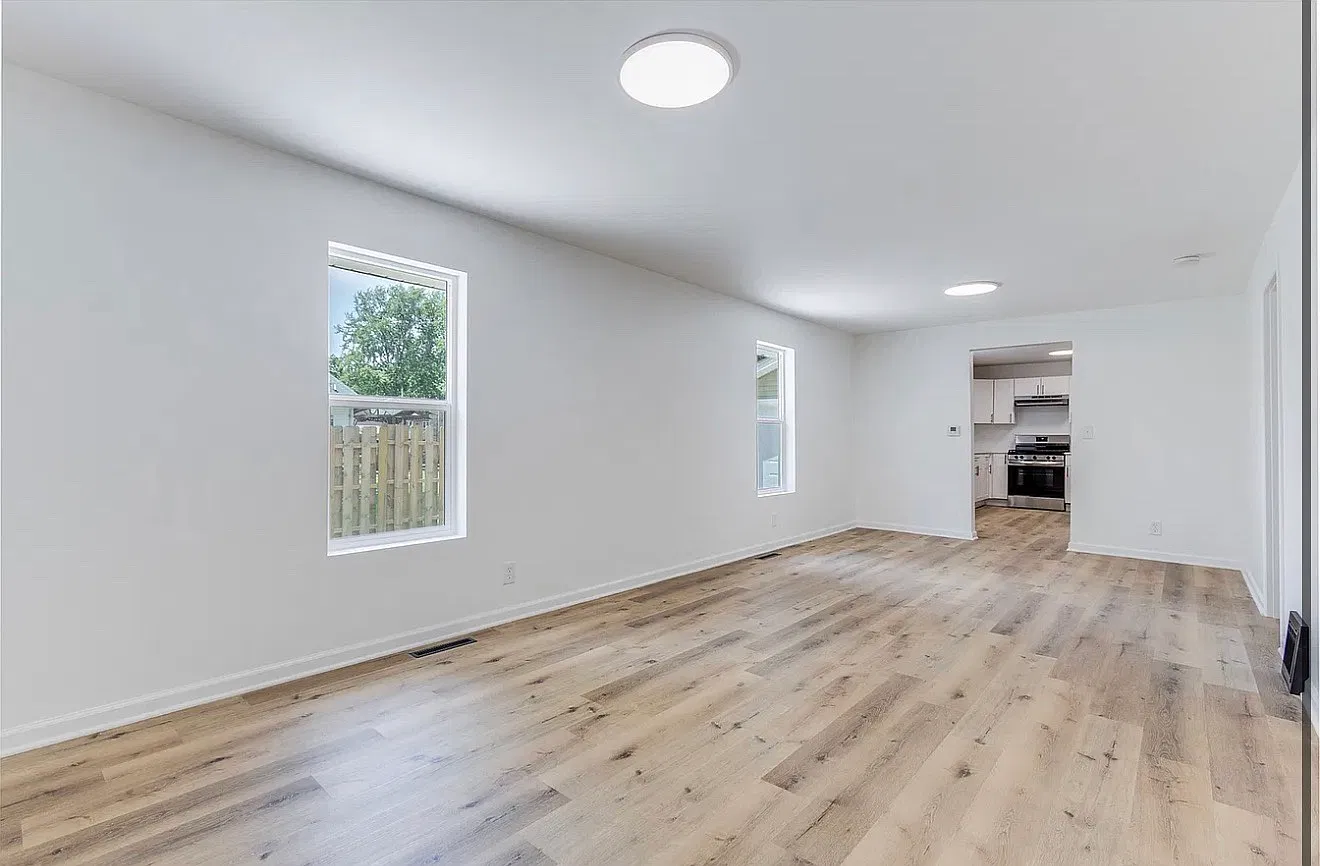 3 bed, 1400 sqft, $1,850 — Photo 3