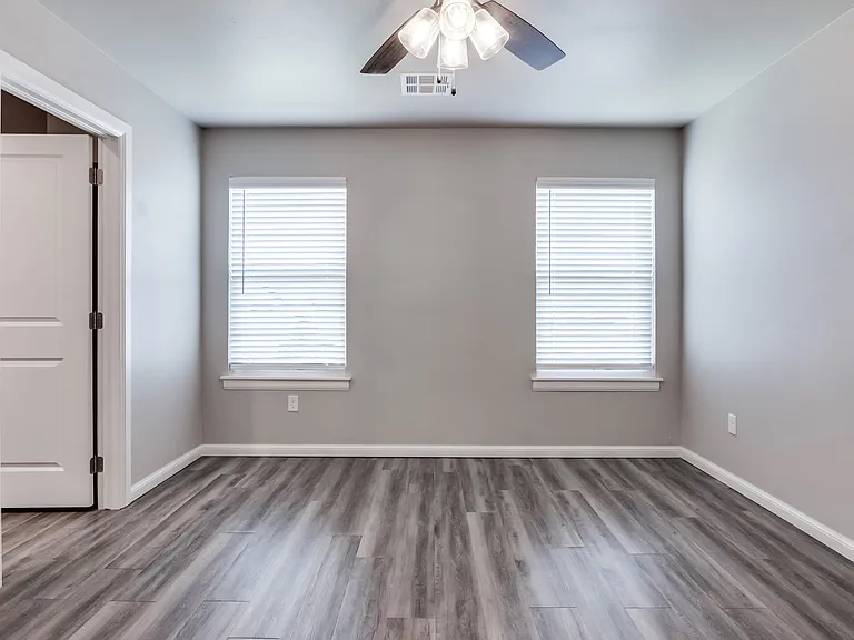 2641 Cedar Tree Rd — Photo 29