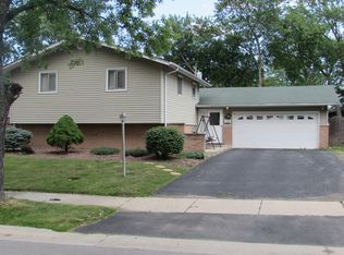 14747 Park Ave, Oak Forest, IL