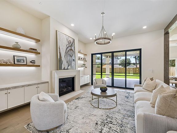 3rd image of 539 W 34th St