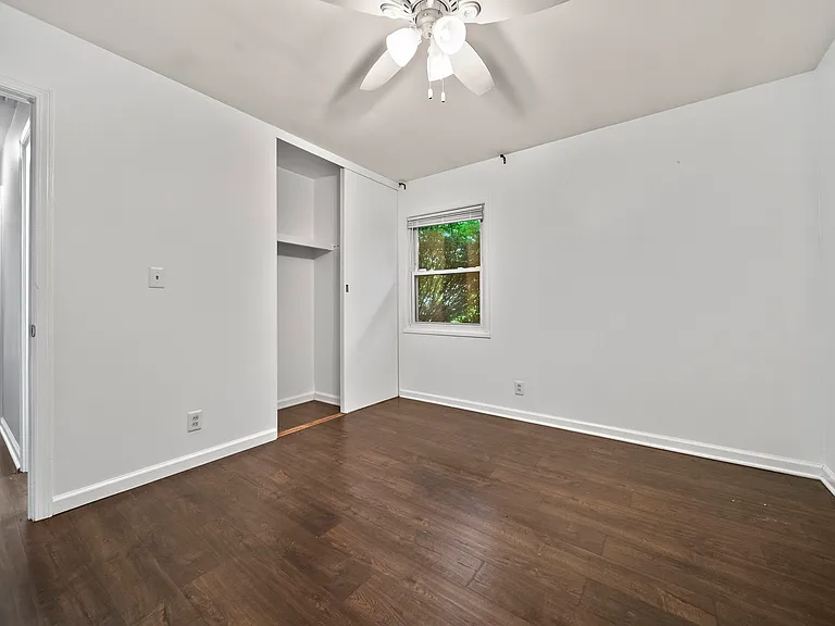 819 Pleasant Dr — Photo 29