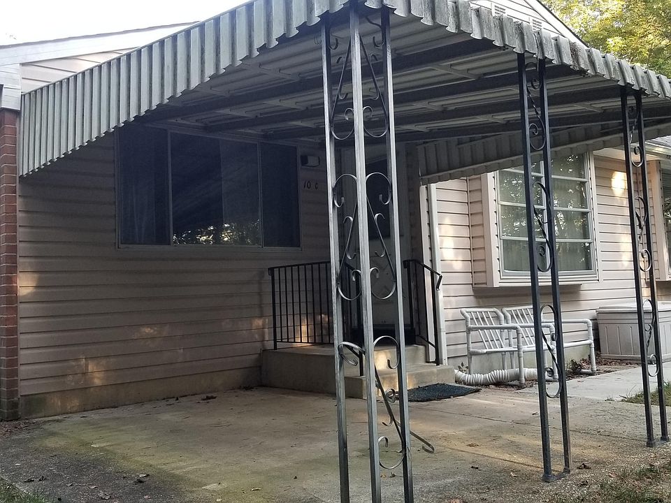 1st image of 10 Homestead Dr Unit C