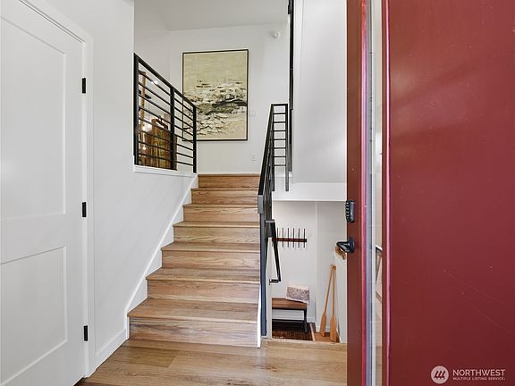 2nd image of 14163 Idlewild Road