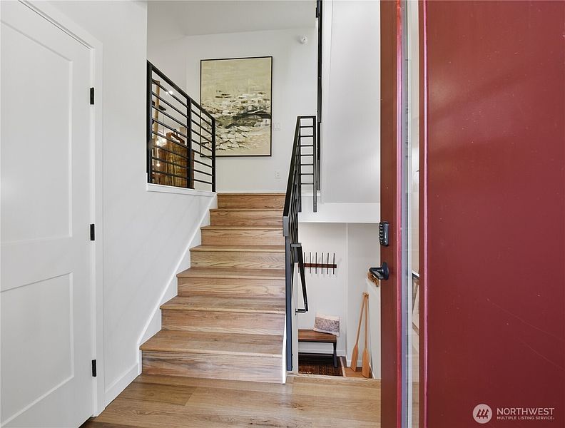 2nd image of 14163 Idlewild Road