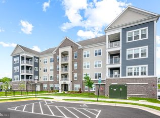 21894 Hawksbill High Cir UNIT 103, Sterling, VA 20164
