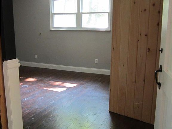 5th image of 4211 Sunbeam Ave