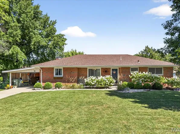 505 Hartman Ln, Waterloo, IL 62298