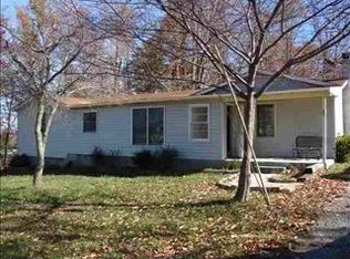 40 Hutcherson Cir, Campobello, SC 29322