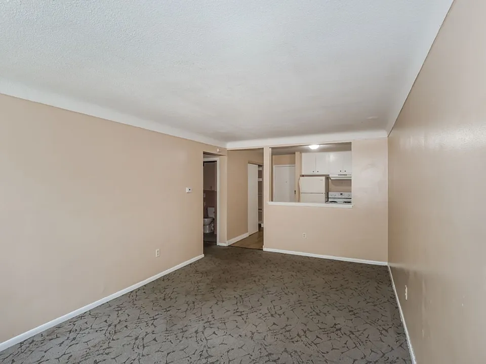 1015 York Ave